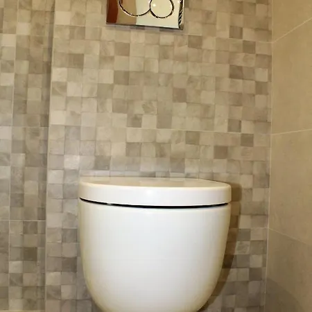 Gazteategi Bed & Breakfast *